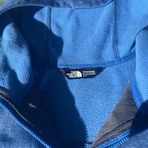 Mens north face Canyonlands hoodie, large.